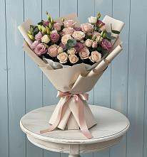 Букет цветов из:  Розы и Лизиантусы в Песчаном