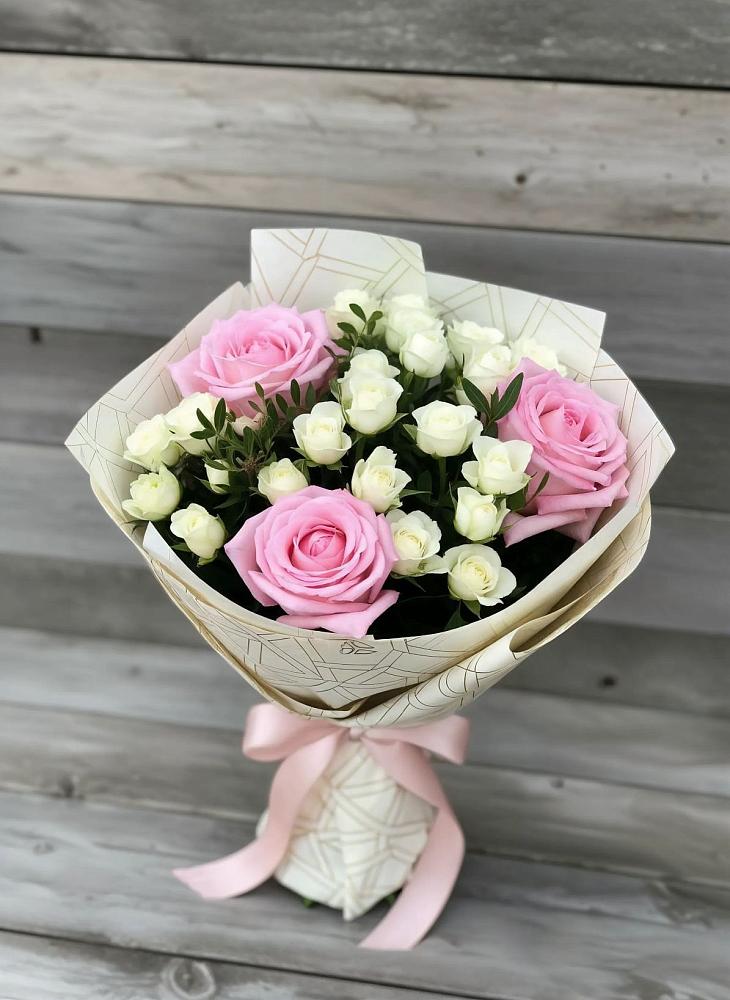 Букет цветов из: Розы в Песчаном