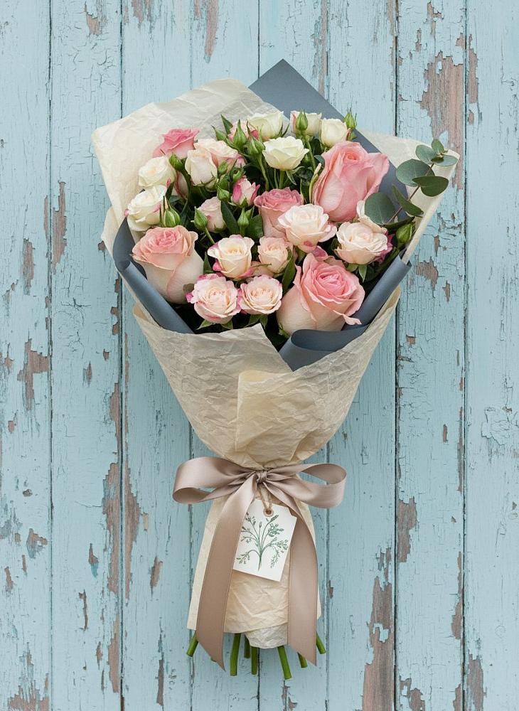 Букет цветов из: Розы в Песчаном