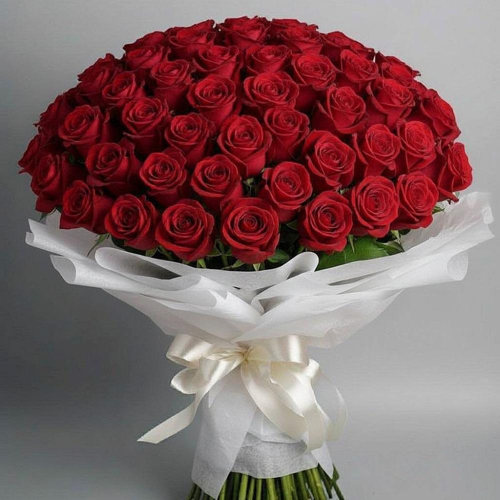 Букет 101 Красная роза Блэк Мэджик в Песчаном