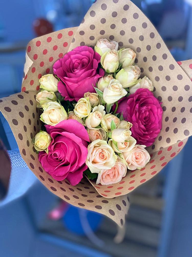 Букет цветов из: Розы в Песчаном