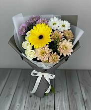 Букет цветов из:  Розы, Герберы и Хризантемы в Песчаном