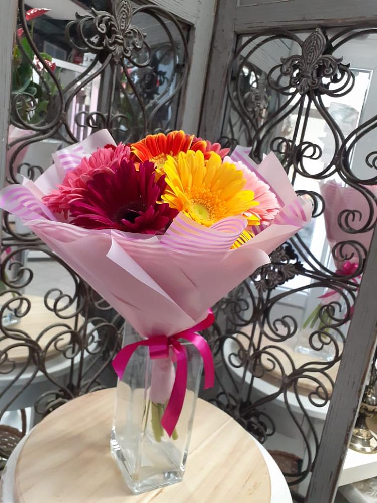 Букет цветов из: Герберы в Песчаном