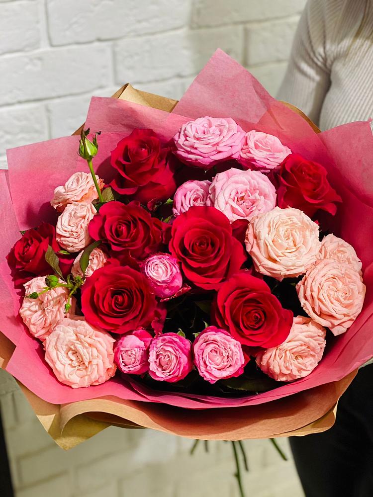 Букет цветов из: Розы в Песчаном