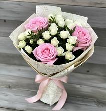 Букет цветов из:  Розы в Песчаном