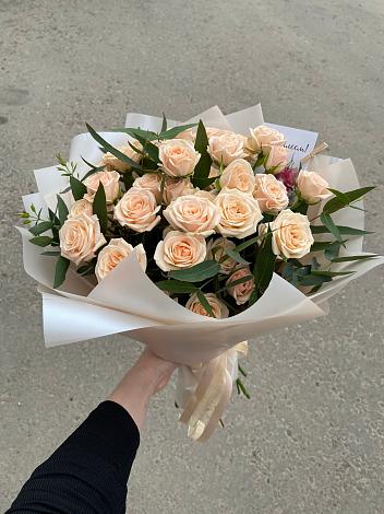 Букет Кремовые розы Латте в Песчаном