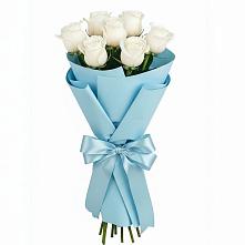 Букет 7 белых роз Проуд в Песчаном