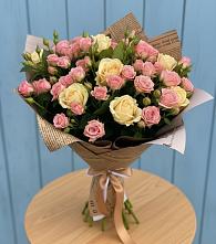 Букет цветов из:  Розы #REPLACE_PRED# Песчаном