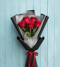 Букет цветов из:  Розы #REPLACE_PRED# Песчаном