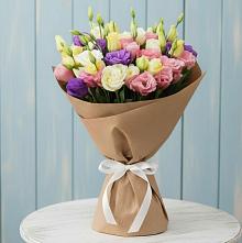 Букет цветов из:  Лизиантусы в Песчаном