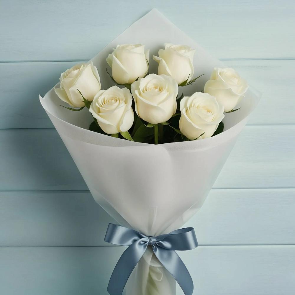 Букет 7 Белых роз Эдлесс Лав в Песчаном
