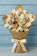 Букет цветов из:  Орхидеи и Розы в Песчаном