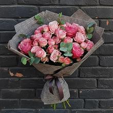 Букет цветов из:  Розы в Песчаном